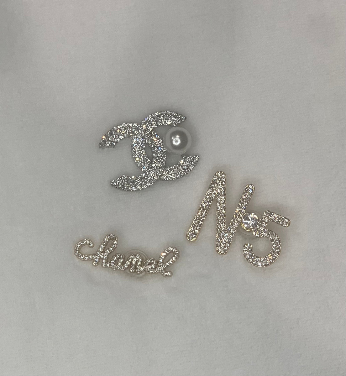 Elite Croc Shoe Charms - Bling Croc Charms - Bling Queen Crown Charm -  Bling Heart Charm - Pearl Flower Charm